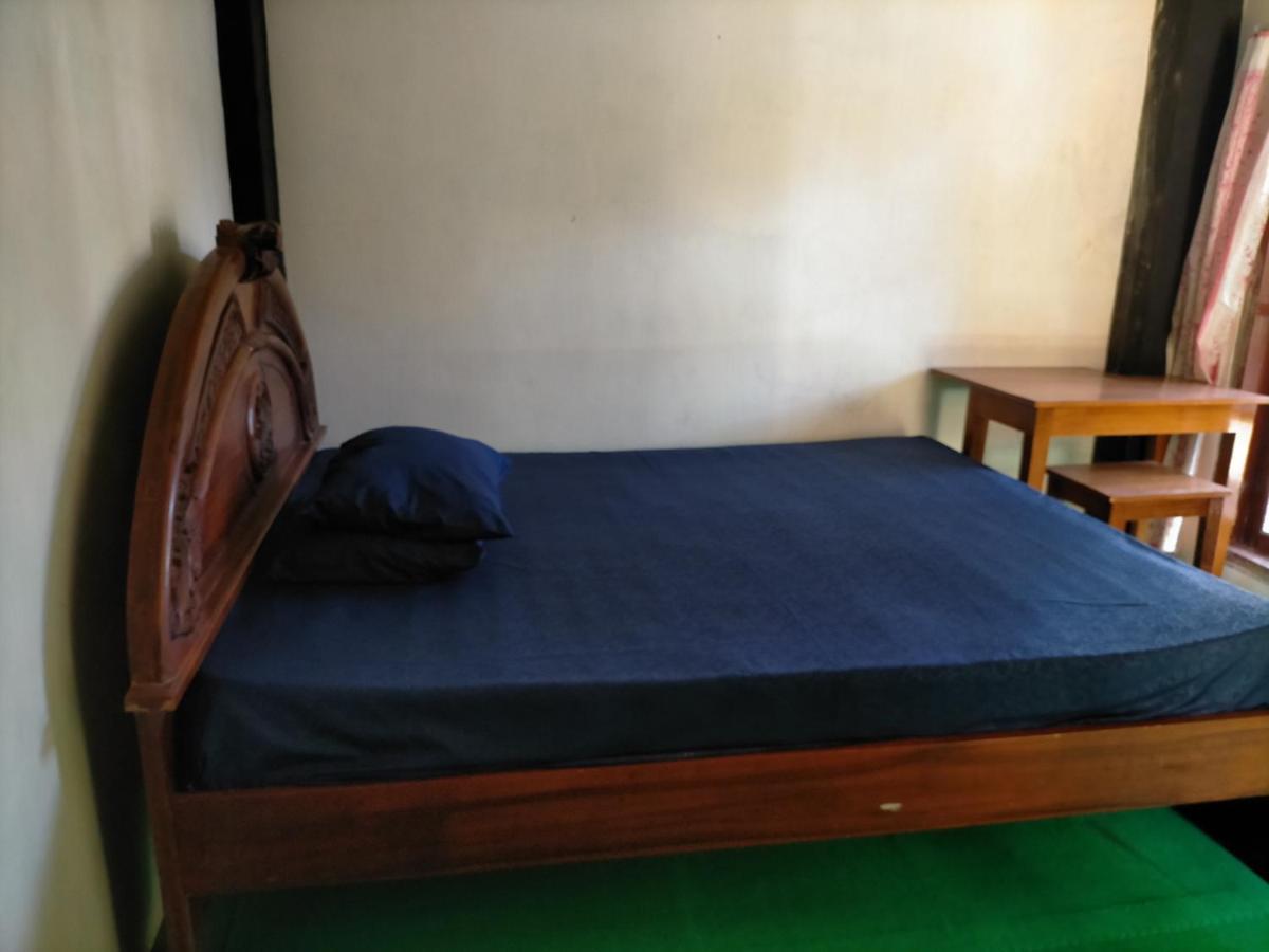Cheap Inn Banyuwangi Баньювангі Екстер'єр фото